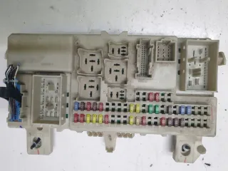 5190800A4 Блок предохранителей Mazda 3 BK Арт e11669910, вид 3