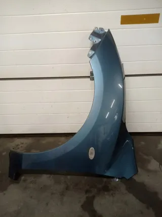  Крыло переднее левое Mazda 3 BL Арт e11507957, вид 1