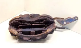  скоба суппорта Nissan Serena c23 Арт 2050640-1, вид 2