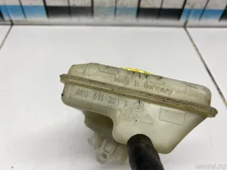 8E0611301G Бачок главного тормозного цилиндра Audi A6 C6 (S6,RS6) Арт E31696020, вид 4