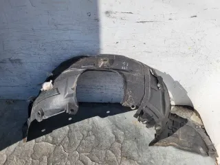  Защита арок передняя левая (подкрылок) Mazda 3 BK Арт GRT83588, вид 4