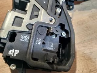  Замок двери BMW Z4 E85/E86 Арт AL17714646658_4, вид 2
