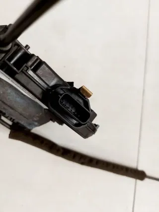 825018409R Замок двери задней левой Renault Clio 4 Арт AL15605976096, вид 6