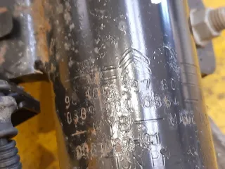 9810539780 Кулак поворотный Citroen C4 Picasso 2 Арт AL16317335156, вид 6