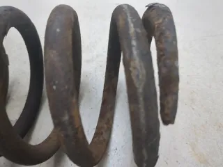 99447540,99447541 Пружина подвески кабины  Iveco EuroCargo Арт 20527936, вид 3