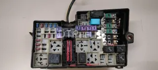 BP4K66760H Блок предохранителей Mazda 3 BK Арт AM23509050, вид 4