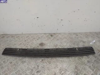 701819103 Решетка капота Volkswagen Transporter T4 Арт 55139217, вид 1