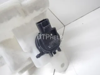 BP4N67480D Бачок омывателя лобового стекла Mazda 3 BK Арт AM70767750, вид 6