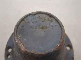 2437693,2444810 Крышка ступицы Scania P-series Арт 20528313, вид 2