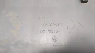 1305768070 Накладка (молдинг) заднего правого крыла Citroen Jumper 2 Арт 20573281, вид 3