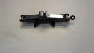 GJ6A37790D Домкрат  Mazda 3 BK Арт 20579806, вид 1