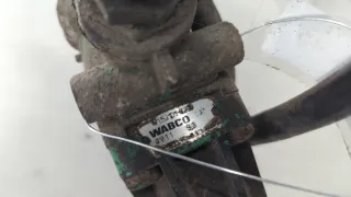 81521516098 Клапан защитный 4-х контурный MAN TGL Арт 20586145, вид 4