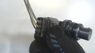 ZJ0118221 Датчик коленвала Mazda 3 BK 1.6л Инжектор Арт 8118566, вид 4