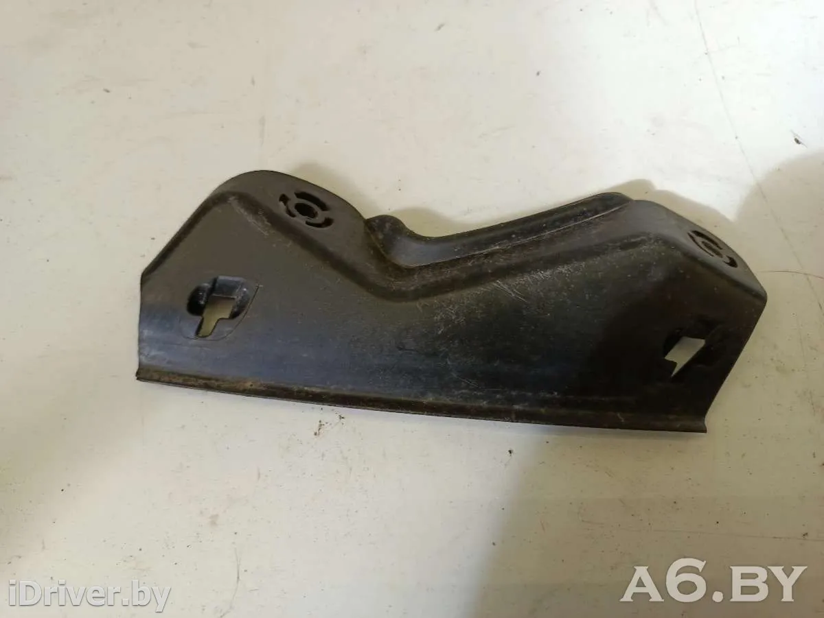 3C0807506 Кронштейн крепления бампера переднего Volkswagen Passat B6 Арт 43976090