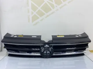 5NA853653 Решетка радиатора Volkswagen Tiguan 2 Арт TP40275, вид 1
