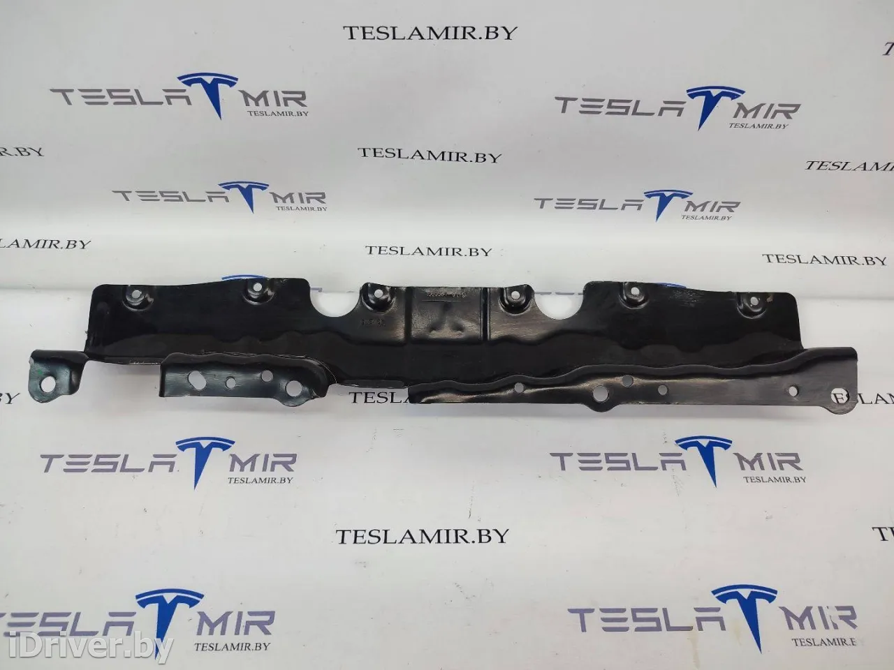 1089308-01 кронштейн задний Tesla model Y Арт 12951_1