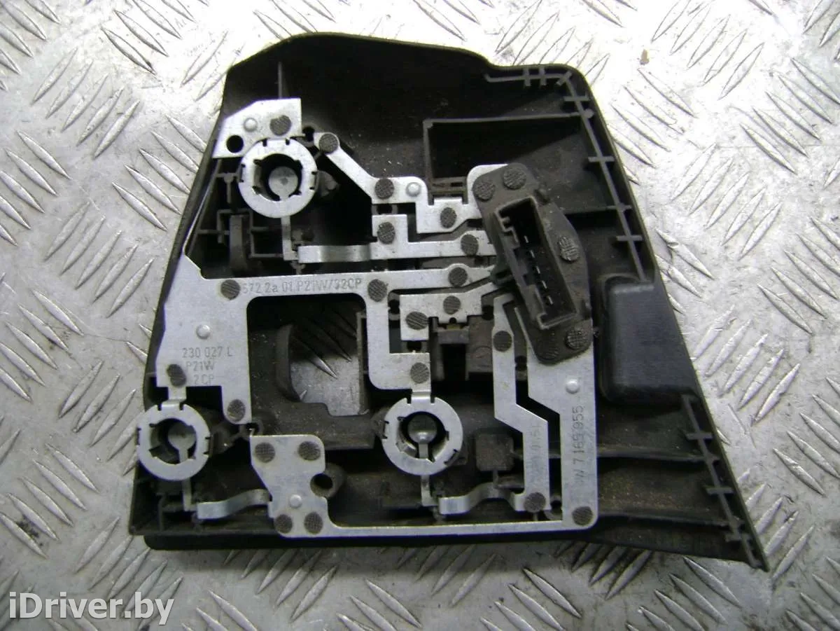  Панель (плата) заднего левого фонаря BMW 3 E46 Арт 67625164, вид 4