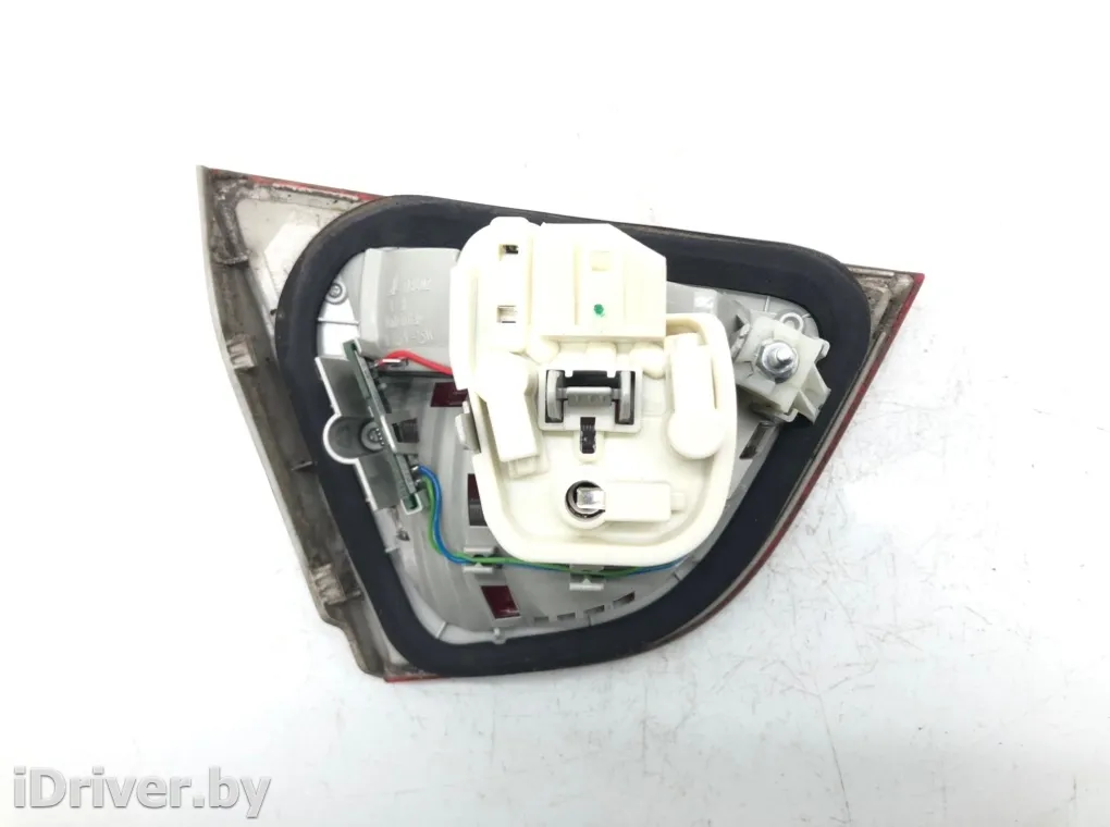  Фонарь крышки багажника правый BMW 3 E90/E91/E92/E93 Арт 124-BM176633, вид 1