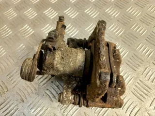  Суппорт задний левый Volkswagen Passat B5 Арт AG1083870, вид 4