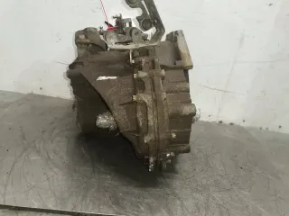 F40 КПП механическая (МКПП) 6-ступенчатая Saab 9-3 2 Арт GRT71244, вид 6