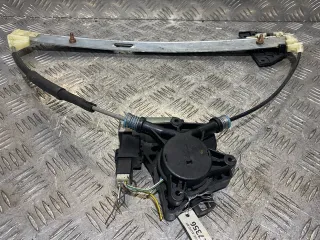  Стеклоподъемник электрический передний правый Mazda 3 BK Арт GRT17356, вид 1