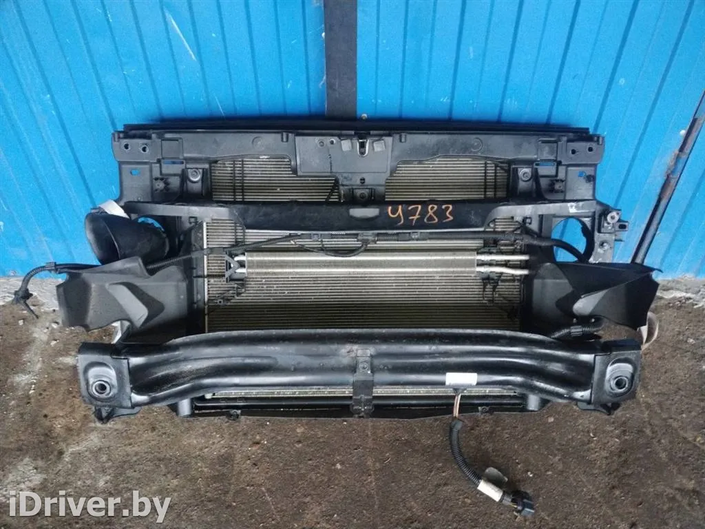  Передняя панель крепления облицовки (телевизор) Volkswagen Touareg 2 Арт 54665.Y783