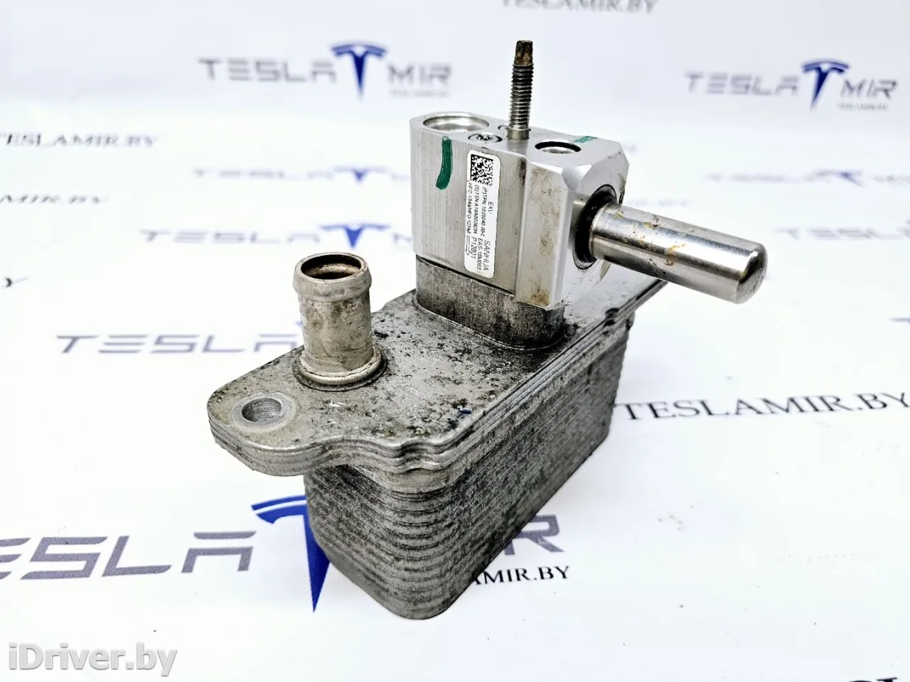 1037357-00,1037764-00,1039040-00 Теплообменник масляного фильтра Tesla model S Арт 14635, вид 7