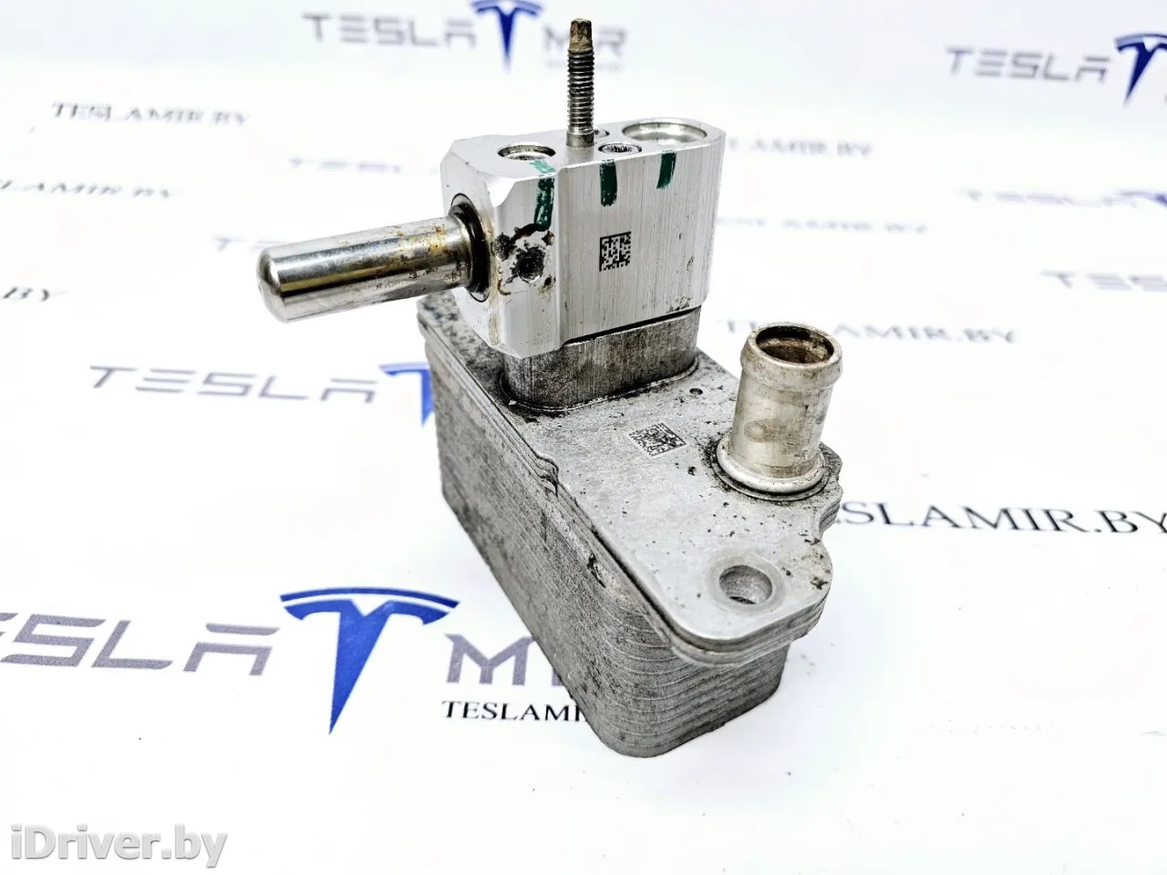 1037357-00,1037764-00,1039040-00 Теплообменник масляного фильтра Tesla model S Арт 14635, вид 9