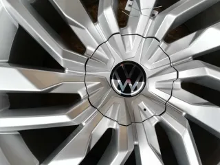 760601025E Диск литой R19 5x112 DIA66.6 ET28 к Volkswagen Touareg 3 Арт 00268529, вид 10