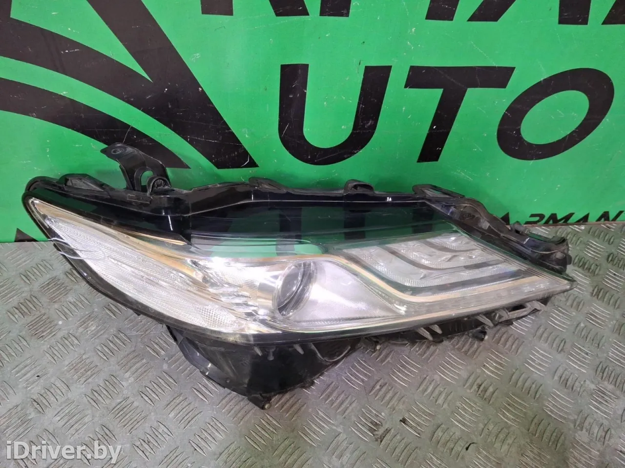 8114533E11, 4 Фара Toyota Camry XV70 Арт ARM346890, вид 4