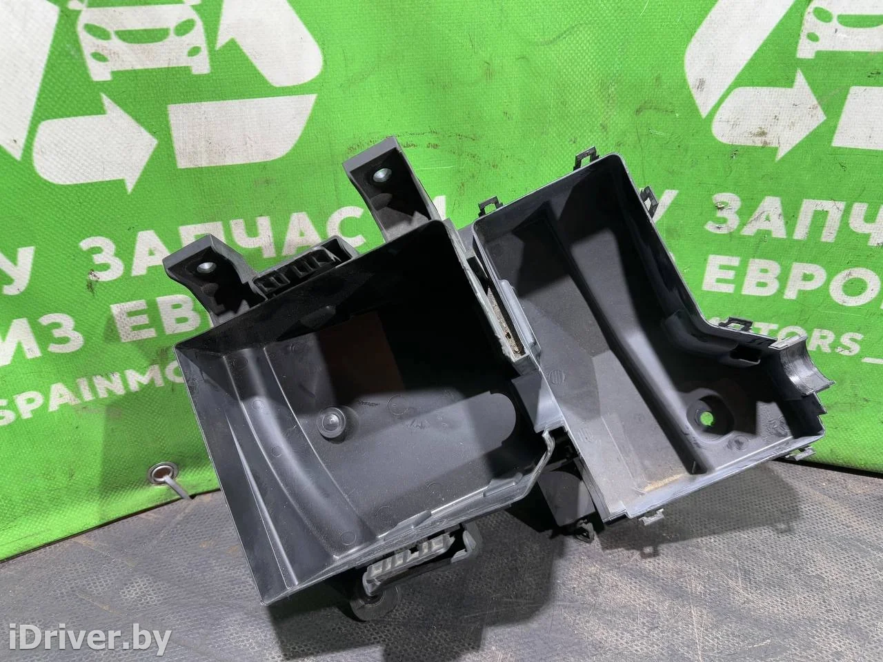 284B8JD00A Короб предохранителей Nissan Qashqai+2 Арт 2000000045103, вид 2