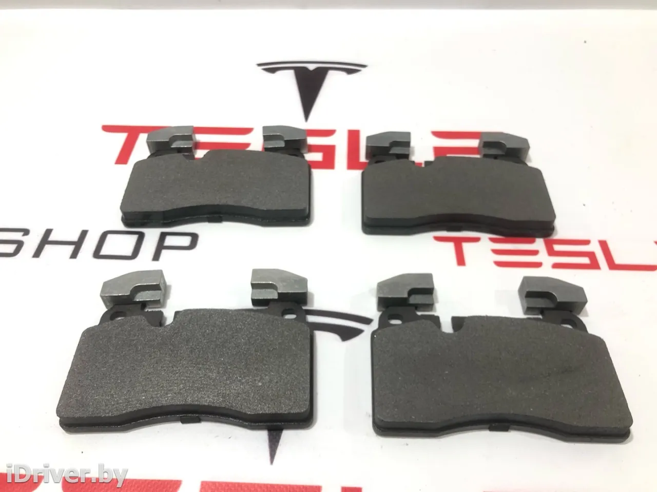 1068330-00-B,1055066-00-B Тормозные колодки передние Tesla model S Арт 99465239, вид 1