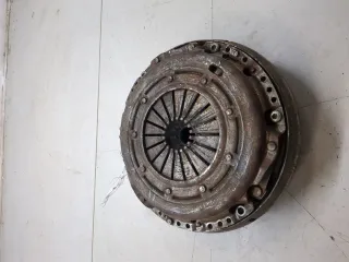 Y60116610A Маховик Mazda 3 BK 1.6л TD Арт 20111457, вид 4