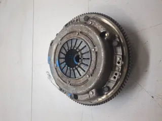 Z60111500A Маховик Mazda 3 BK 1.6л Инжектор Арт 20216140, вид 3