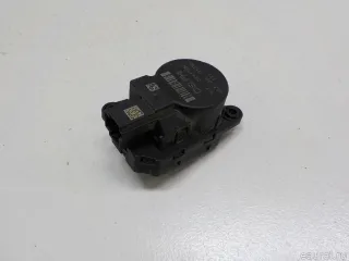 13332582 GM Моторчик заслонки печки Saab 9-5 1 Арт E51578005, вид 6