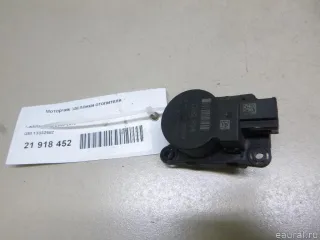 13332582 GM Моторчик заслонки печки Chevrolet Camaro 5 Арт E21918452, вид 1