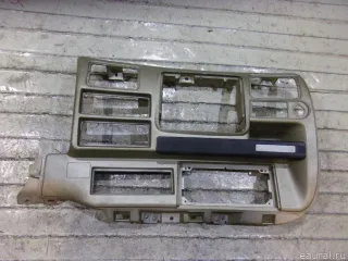 7421013462 Renault Накладка декоративная Renault Magnum Арт E8212108, вид 1