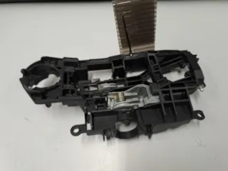 51217175650 Кронштейн ручки двери передней правой BMW 5 F10/F11/GT F07 Арт ZAP347362, вид 2
