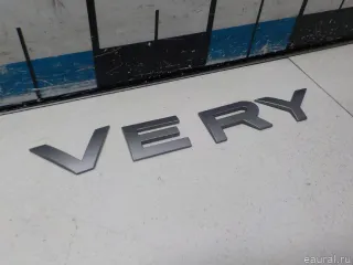 LR063647 Land Rover Эмблема на крышку багажника Land Rover Discovery 5 Арт E51463295, вид 4