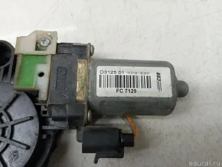 LR006099 Land Rover Моторчик стеклоподъемника Land Rover Freelander 2 Арт E90416890, вид 2