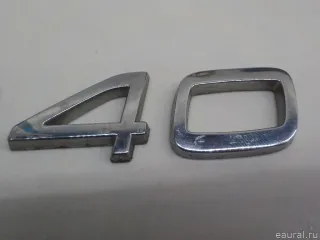 8620309 Volvo Эмблема на крышку багажника Volvo S40 2 Арт E84766643, вид 3