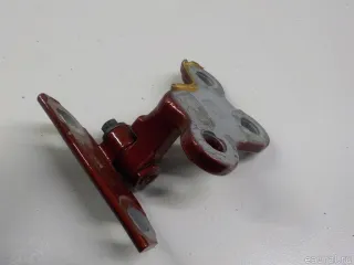 31218514 Volvo Петля двери передней левой нижняя Volvo S60 2 Арт E41122373, вид 2