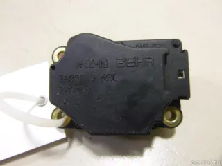 31101059 Volvo Моторчик заслонки печки Volvo V70 2 Арт E14290988, вид 2