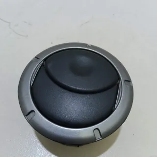 687600649R Renault Дефлектор воздушный Renault Duster 2 Арт E23700377, вид 1