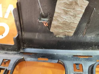 K68258419AC, 68258419AC кронштейн решетки радиатора Jeep Grand Cherokee IV (WK2) Арт AR247912, вид 9