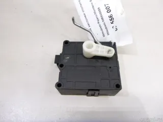 MR568355 Mitsubishi Моторчик заслонки отопителя Mitsubishi Monter 4 Арт E60556007, вид 3