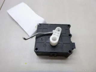 MR568355 Mitsubishi Моторчик заслонки отопителя Mitsubishi Monter 4 Арт E60598514, вид 4