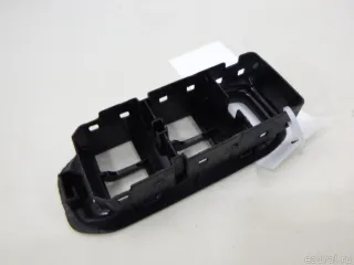 809613649R Renault Накладка блока управления стеклоподъемниками Renault Duster 2 Арт E48375234, вид 3
