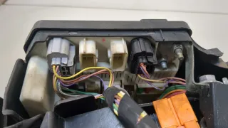 8200481866 Блок предохранителей Renault Scenic 3 Арт 20274969, вид 4