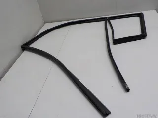 835313W000 Hyundai-Kia Уплотнитель стекла двери Kia Sportage 3 Арт E51058059, вид 2